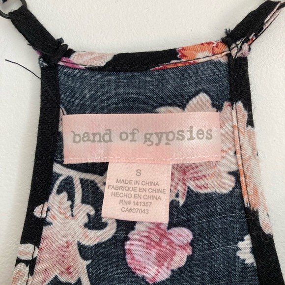 Romper - Picture 4 of 8